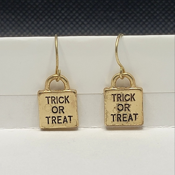 Trick or Treat Bag Halloween Earrings - Picture 2 of 7
